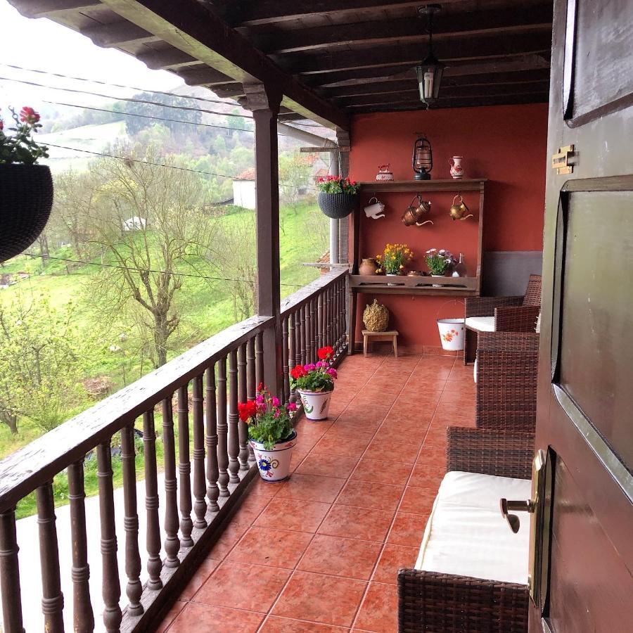 Los Balcones De Nieda Onís Kültér fotó